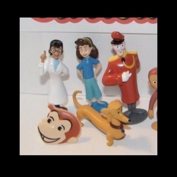 Curious George Deluxe Figure Set of 12 - Picture 2 of 8